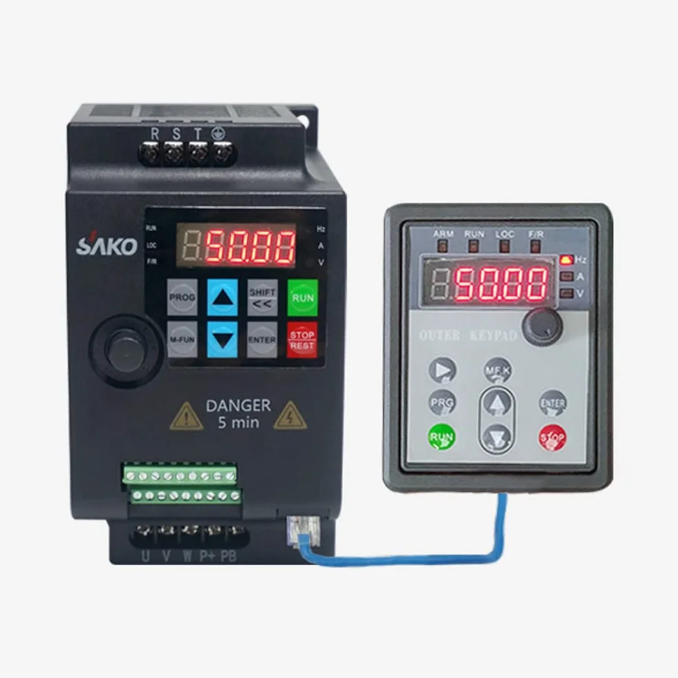 Invertitore vettoriale 380 V 3 fasi VFD variabile convertitore di frequenza per controllo continuo della velocità del motore